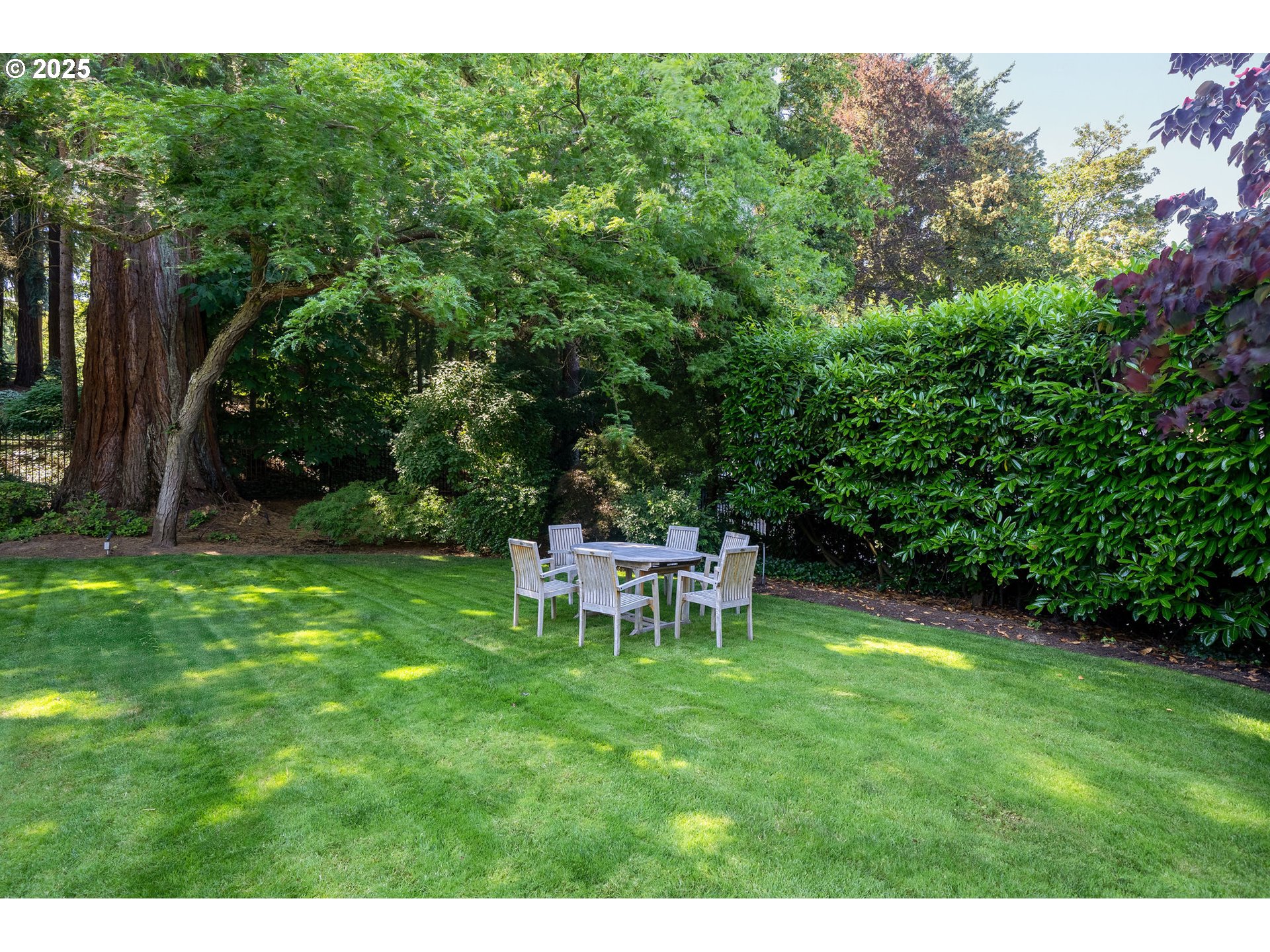 2393 Southwest Park Place, Unit 106 Portland, OR 97205 - Photo 33 of 38