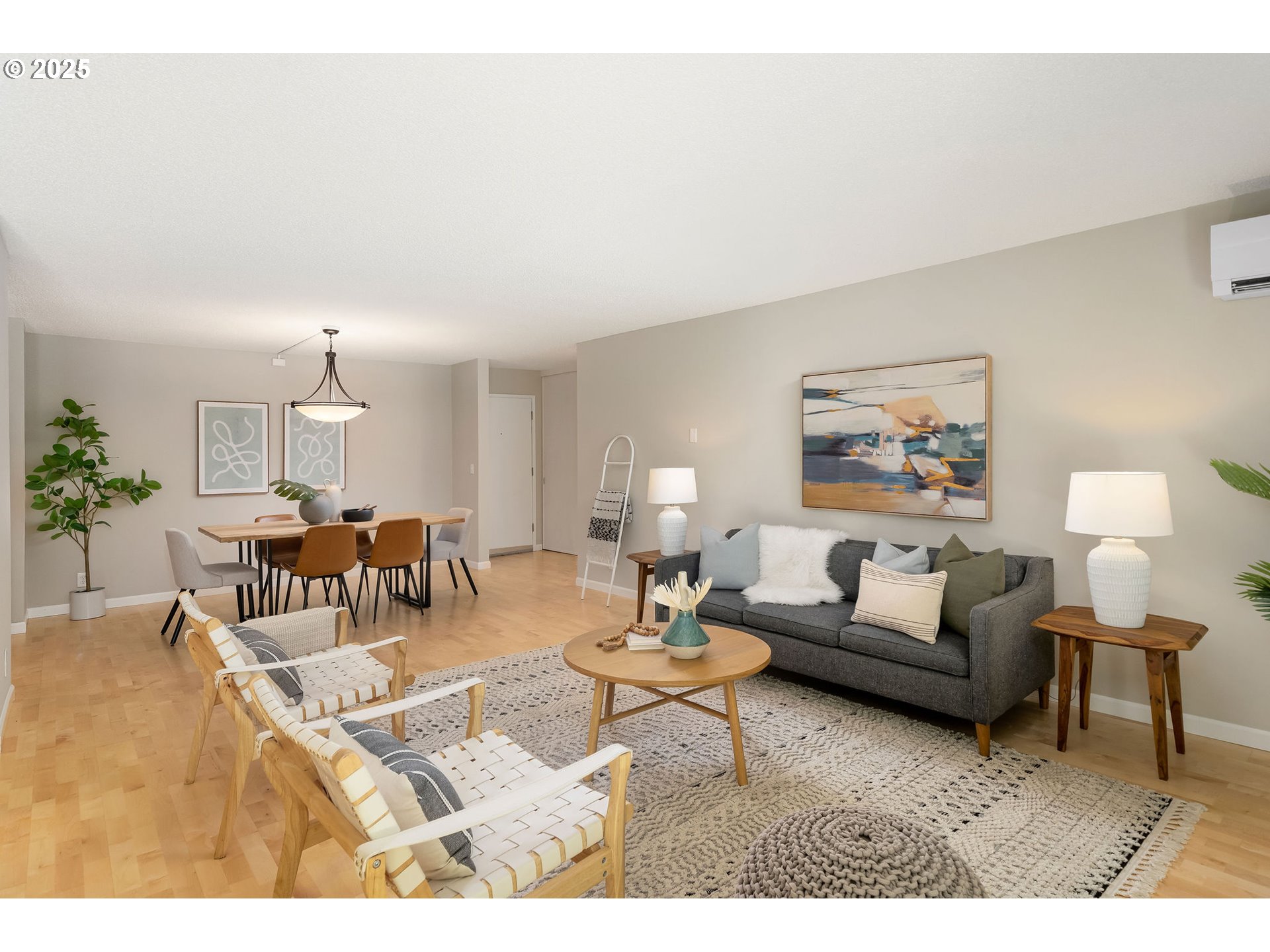 2393 Southwest Park Place, Unit 106 Portland, OR 97205 - Photo 7 of 38