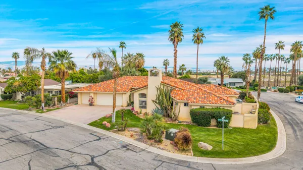 $4,800 | 49810 Ave Montero, La Quinta, CA 92253