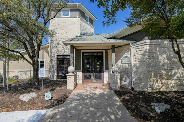 $130,000 | 2320 Gracy Farms Lane, Unit 311, Austin, TX 78758