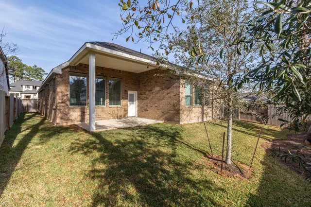 $359,412 | 412 Northern Pike Drive, Conroe, TX 77318