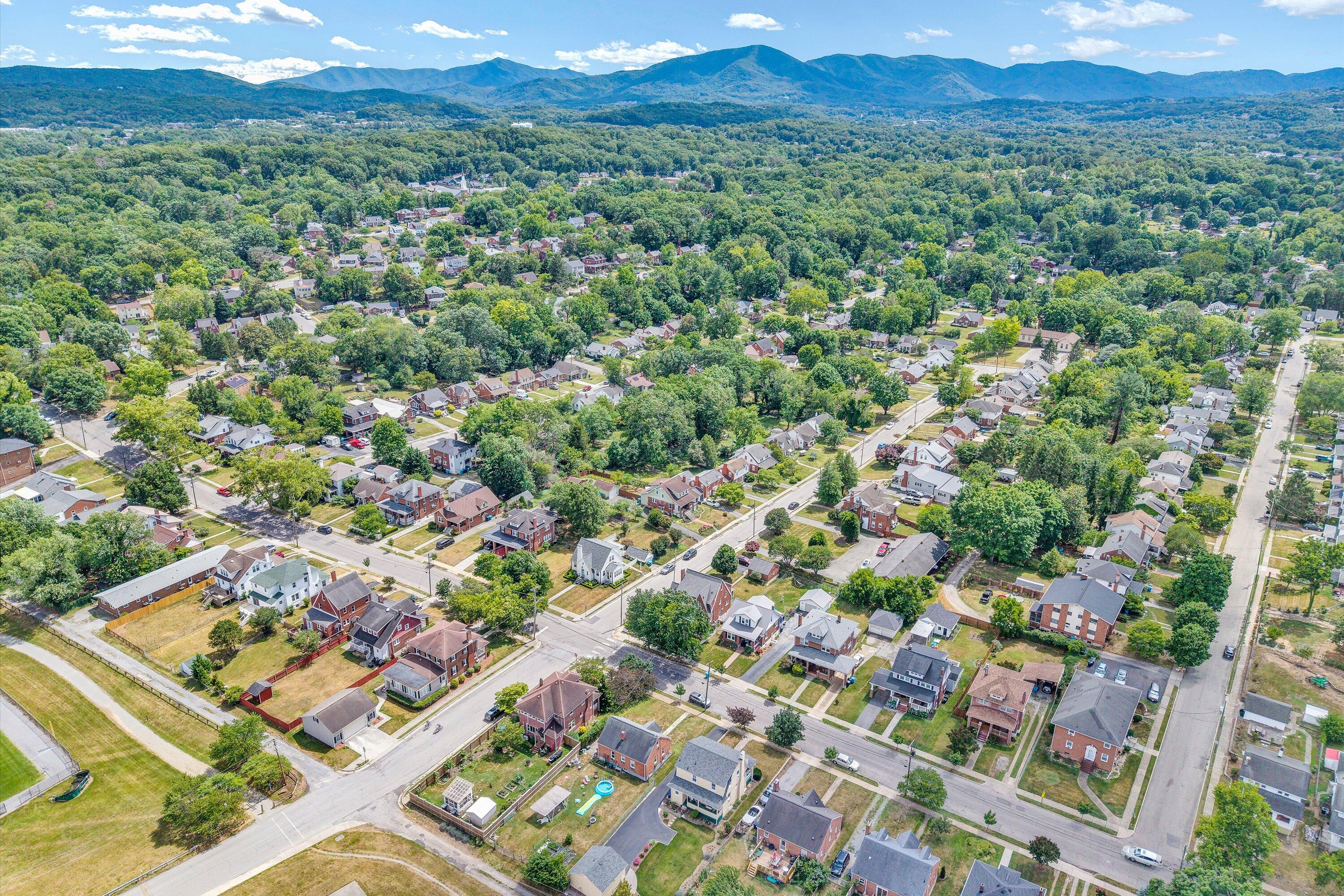 2416 Lofton Road Southwest Roanoke, VA 24015 - Photo 48 of 54 55-DJI_20260623152235