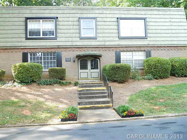 2634 Park Road, Unit B Charlotte, NC 28209 - Photo 1 of 15