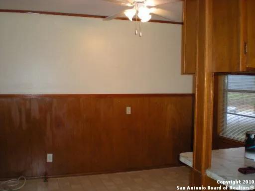 $1,100 | 755 East FM 1518 South, St. Hedwig, TX 78152