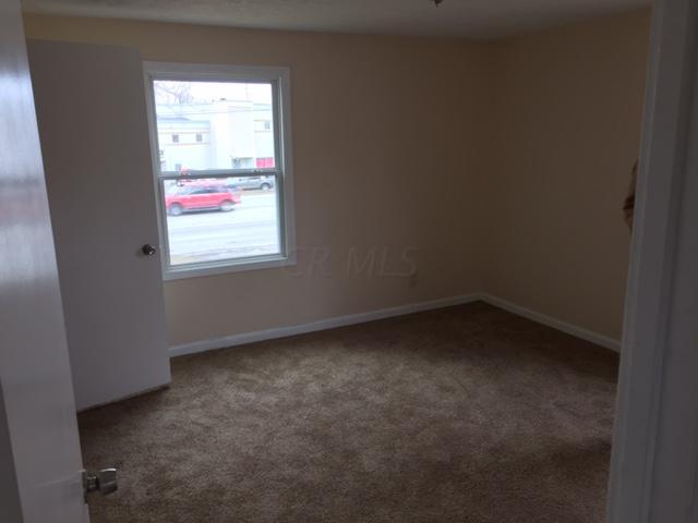 182 North Hamilton Road, Unit B Columbus, OH 43213 - Photo 4 of 13