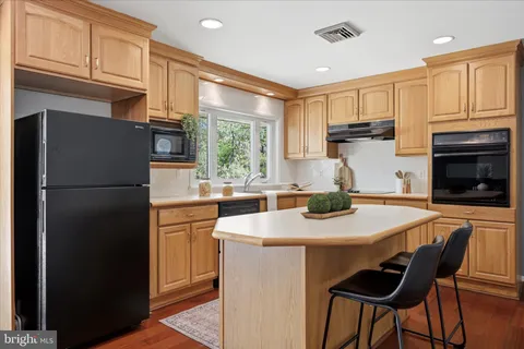 $499,900 | 1369 Piedmont Drive, Downingtown, PA 19335