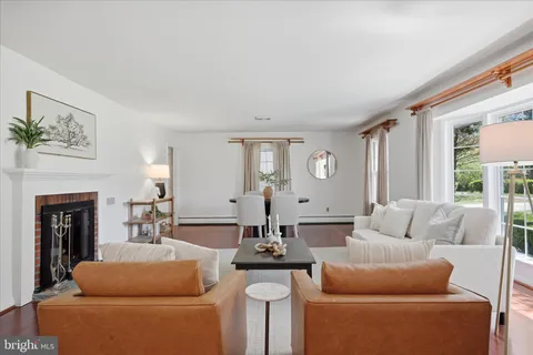 $499,900 | 1369 Piedmont Drive, Downingtown, PA 19335