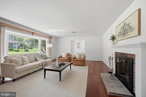 $499,900 | 1369 Piedmont Drive, Downingtown, PA 19335