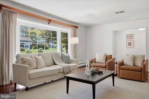 $499,900 | 1369 Piedmont Drive, Downingtown, PA 19335