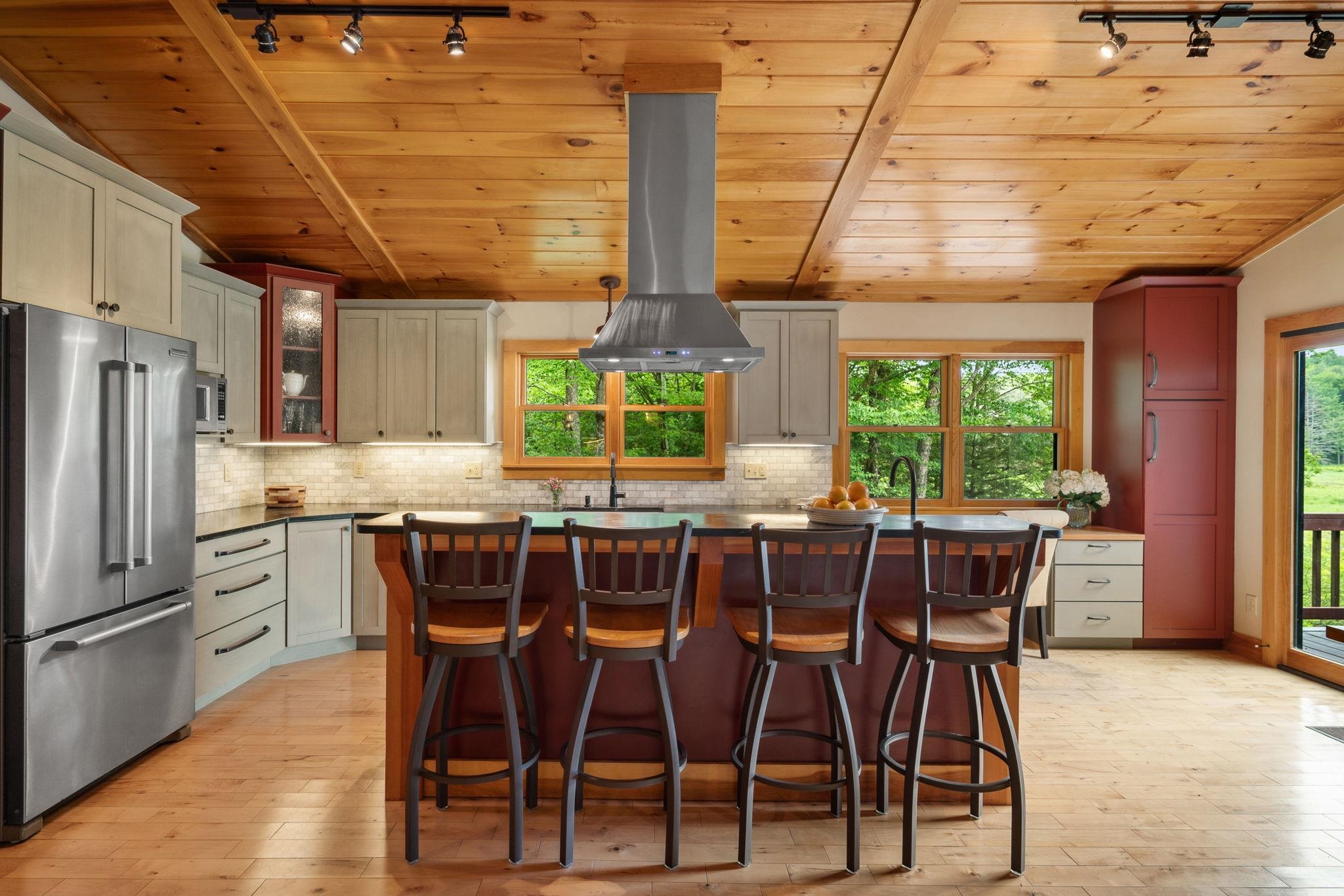 385 Cilley Hill Road Underhill, VT 05489 - Photo 4 of 58 Gallery Image 4