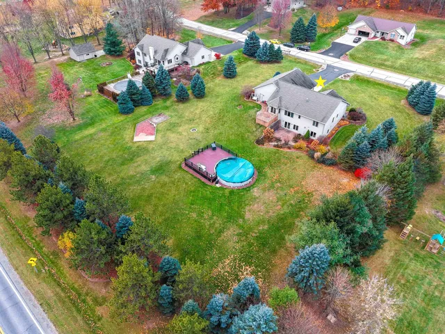 $579,900 | 2378 Autumn Ridge Trail, Green Bay, WI 54313