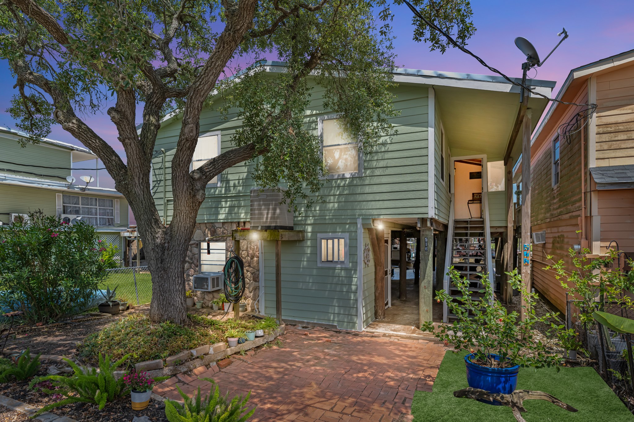 518 Marine Way Freeport, TX 77541 - Photo 3 of 34