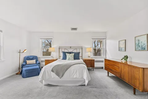 $949,000 | 20 Meadow Road, Briarcliff Manor, NY 10510