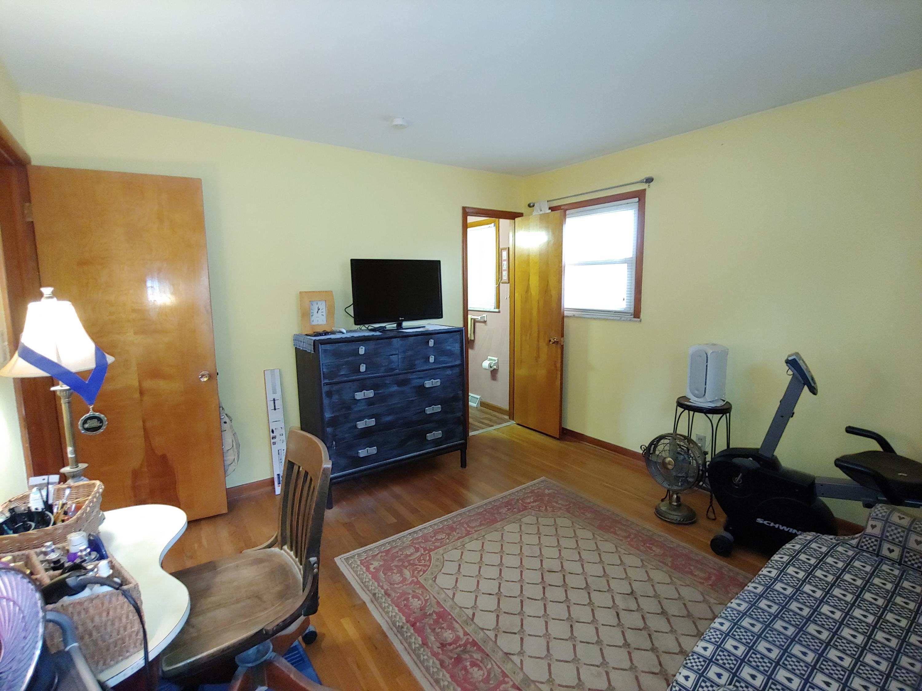 324 Dunbarton Road Columbus, OH 43230 - Photo 18 of 26