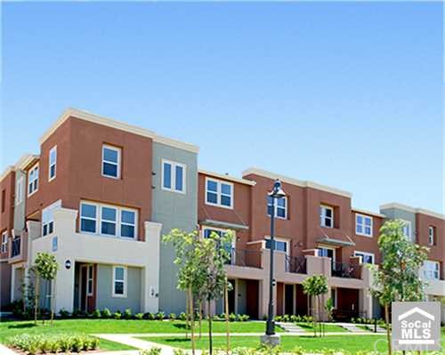 500 North Willowbrook Avenue, Unit 60 Compton, CA 90220 - Photo 1 of 1 Willow Walk