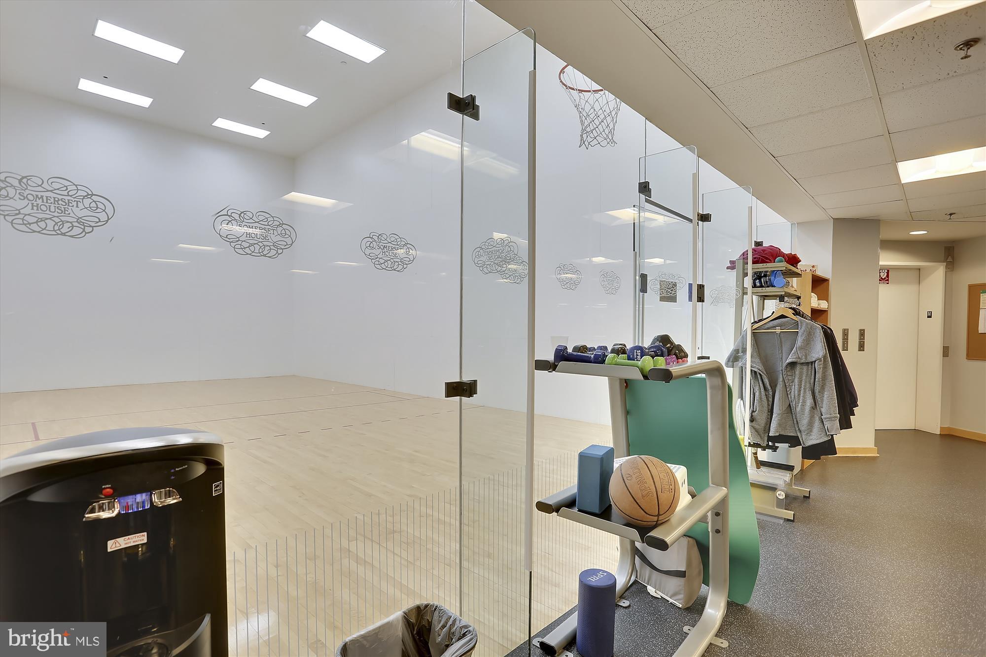 5600 Wisconsin Avenue, Unit 705 Chevy Chase, MD 20815 - Photo 51 of 62 a view of a room with gym equipment