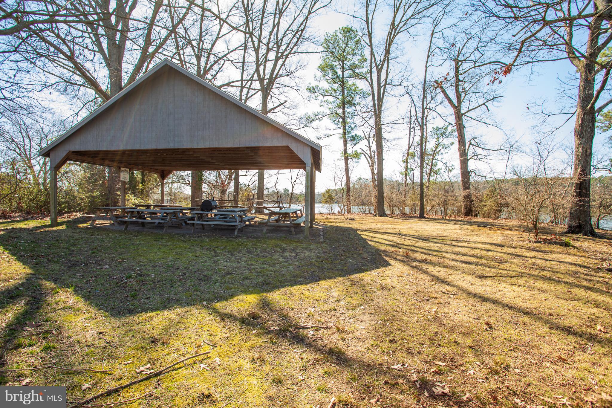 706 Travelers Rest Road Hague, VA 22469 - Photo 29 of 40 Community picnic area