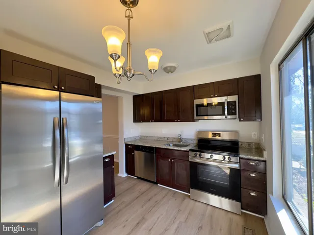 $2,150 | 113 Bourbon Court, Parkville, MD 21234