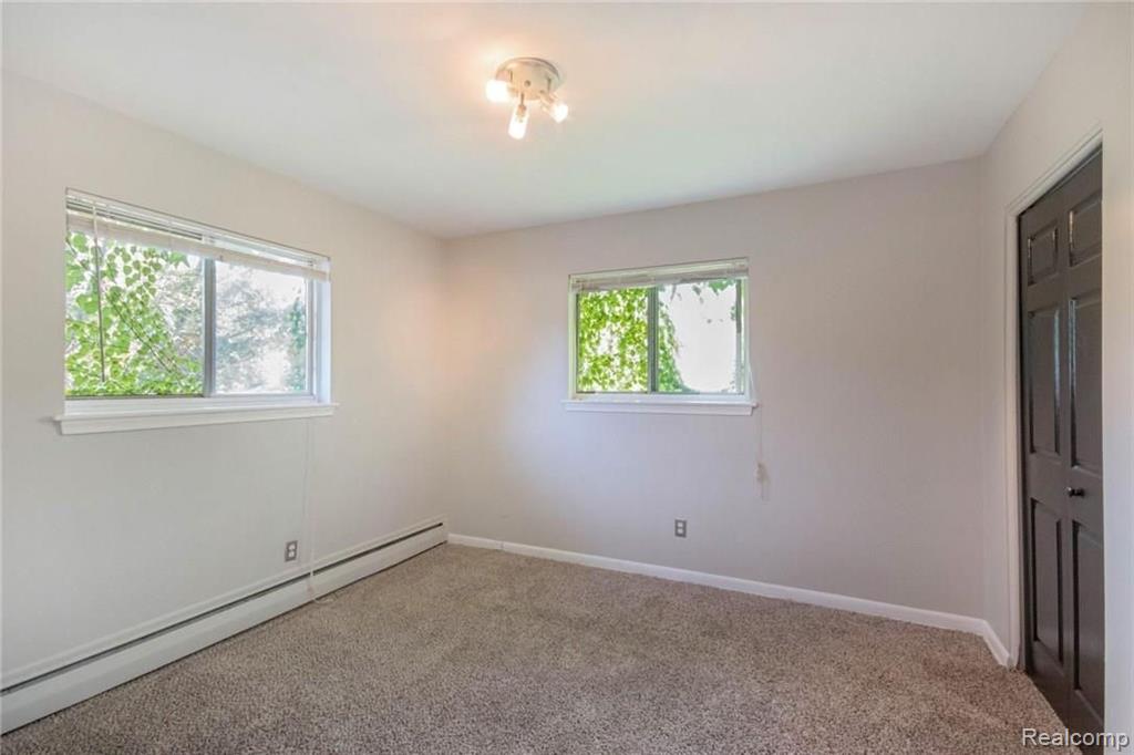 629 West Maple Road, Unit 6298 Clawson, MI 48017 - Photo 13 of 20