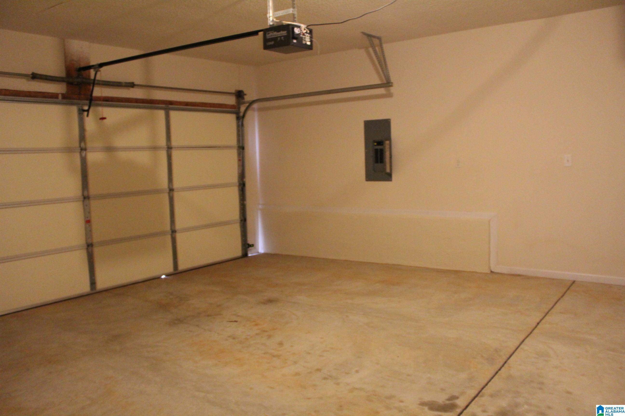 5263 Austin Street Birmingham, AL 35235 - Photo 3 of 18