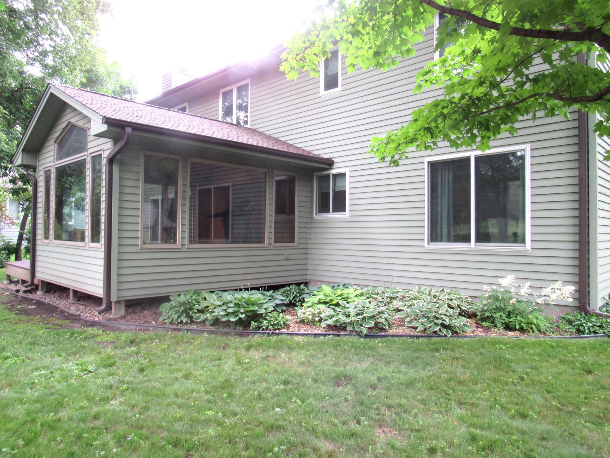 1020 Lake Lucy Road Chanhassen, MN 55317 - Photo 1 of 33