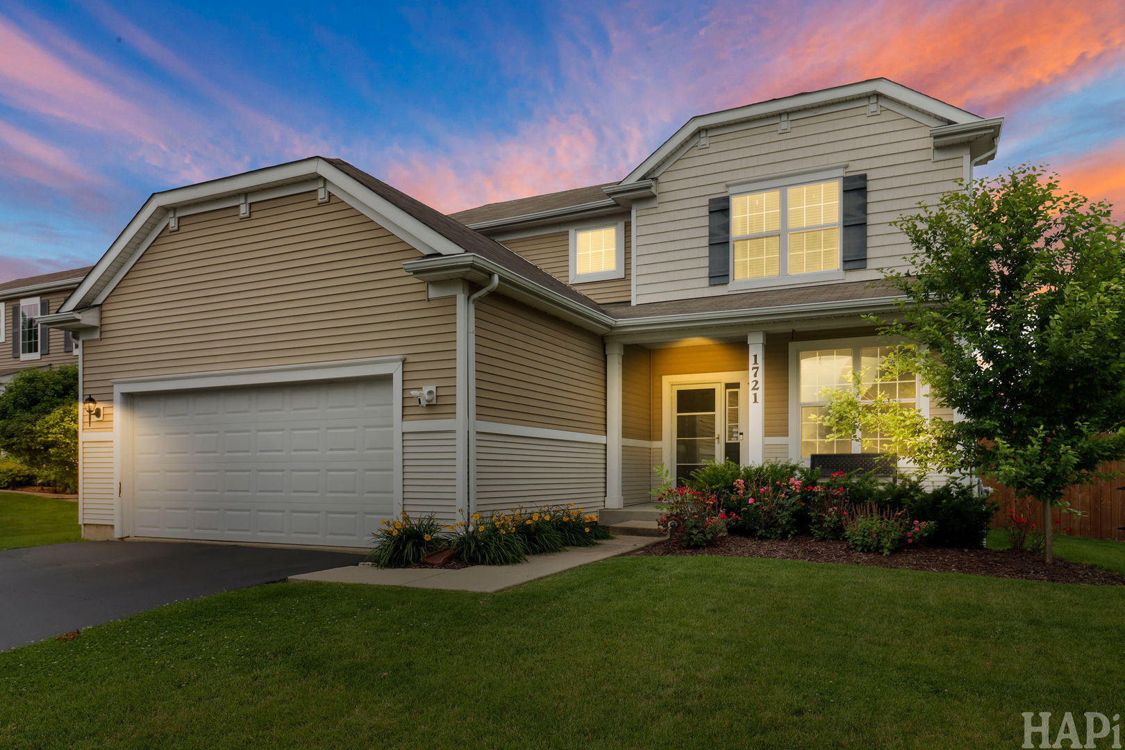 1721 Roger Road Woodstock, IL 60098 - Photo 1 of 26