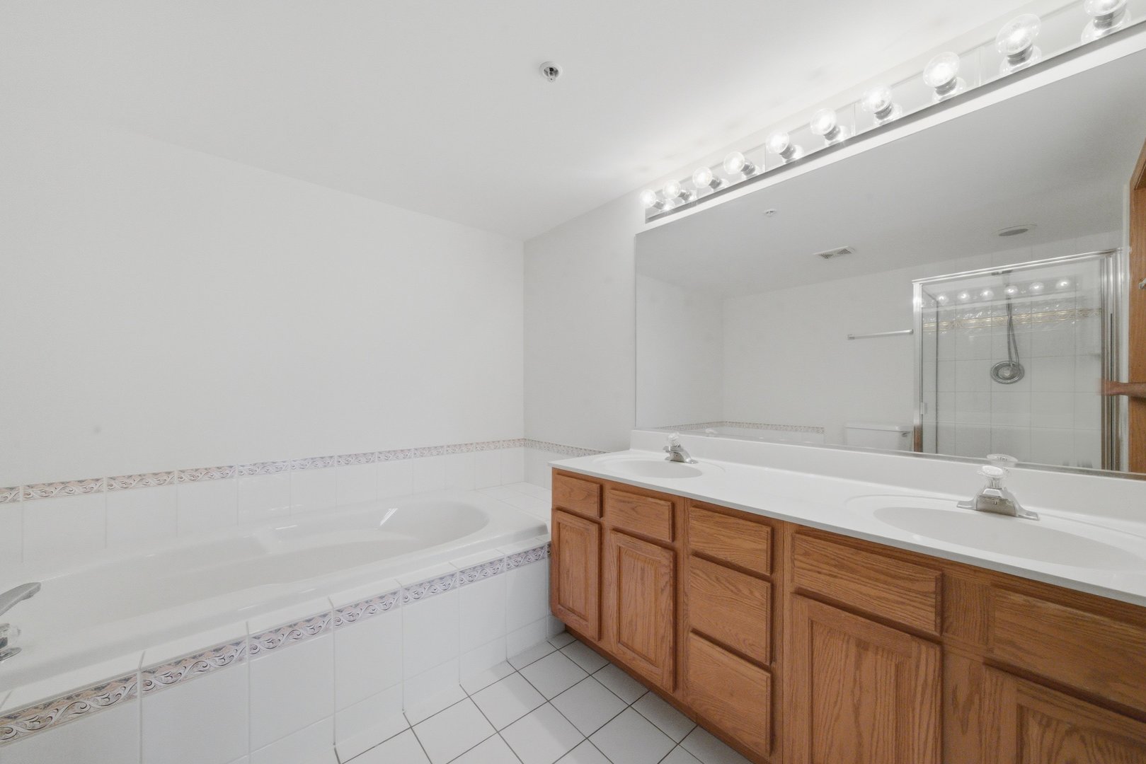 7414 West Irving Park Road, Unit 305 Norridge, IL 60706 - Photo 16 of 20