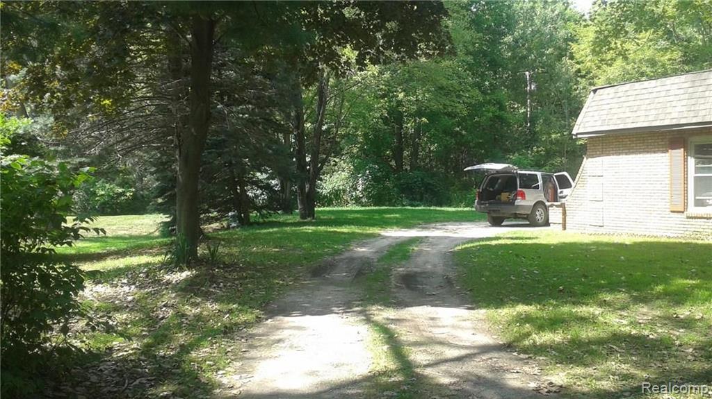 40170 Willis Road Belleville, MI 48111 - Photo 9 of 64