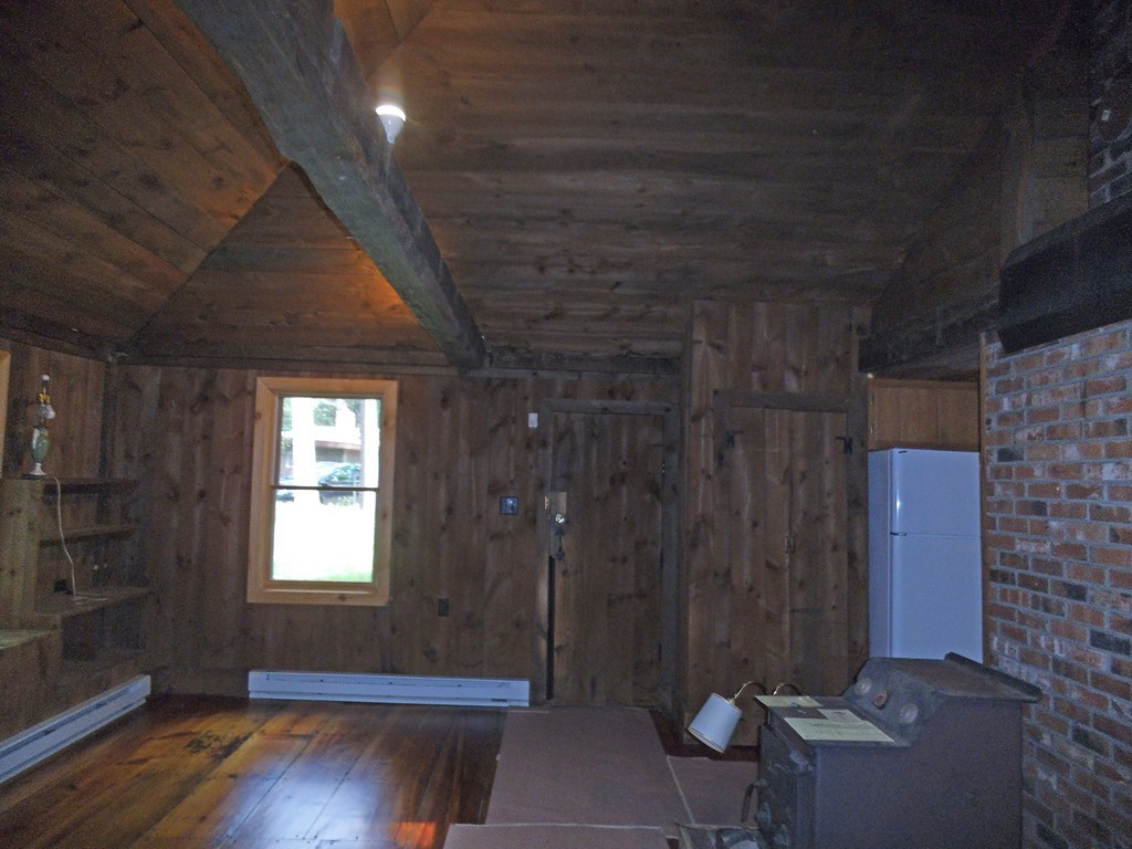 34 King Road Shutesbury, MA 01072 - Photo 9 of 20 Gallery Image 9