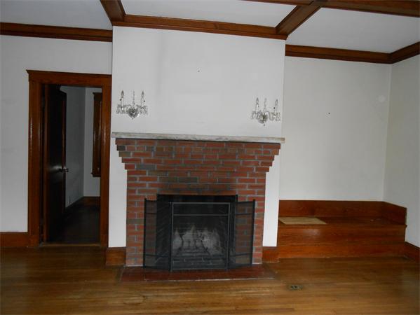 72 Monroe Road Quincy, MA 02169 - Photo 3 of 8 Gallery Image 3