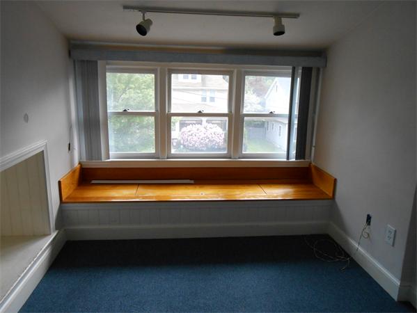 72 Monroe Road Quincy, MA 02169 - Photo 5 of 8 Gallery Image 5