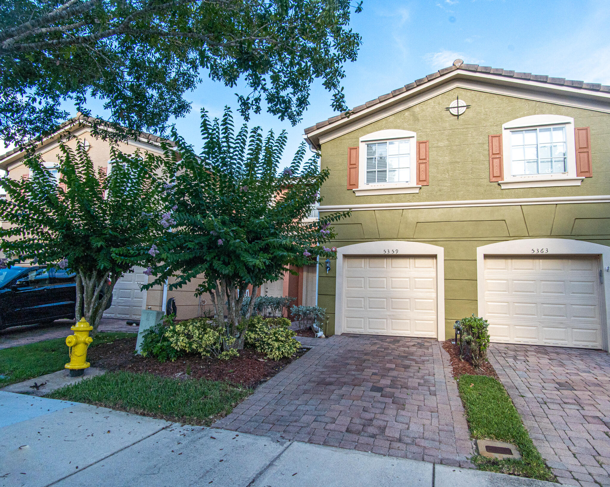 5359 Southeast Mitchell Lane Stuart, FL 34997 - Photo 5 of 21 5359-mitchell-17