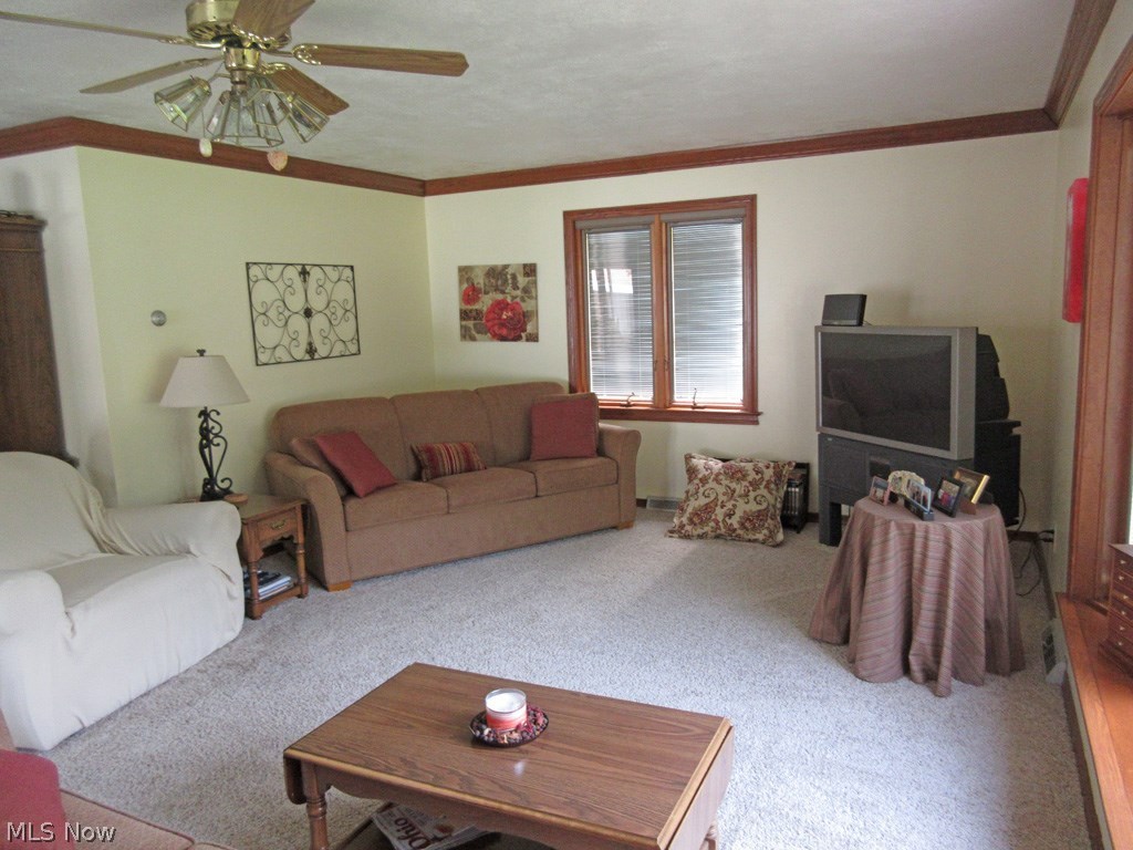 6154 Engle Road Brook Park, OH 44142 - Photo 5 of 30 Gallery Image 5