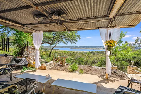 $1,350,000 | 19519 Draper Mountain Trail, Lago Vista, TX 78645