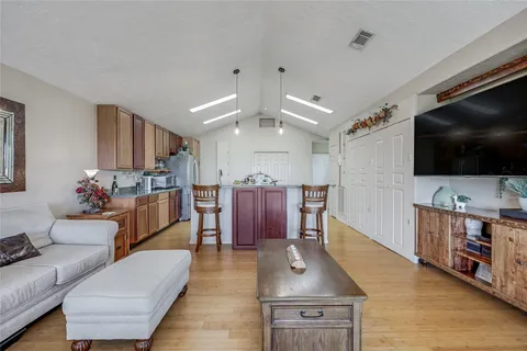 $1,350,000 | 19519 Draper Mountain Trail, Lago Vista, TX 78645