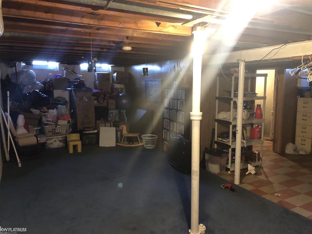 18609 Davidson Road Fraser, MI 48026 - Photo 29 of 30 31369913-28.JPG