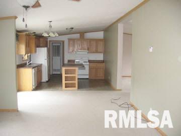 4702 England Road Salem, IL 62881 - Photo 5 of 12