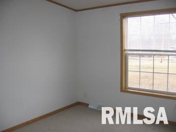 4702 England Road Salem, IL 62881 - Photo 10 of 12