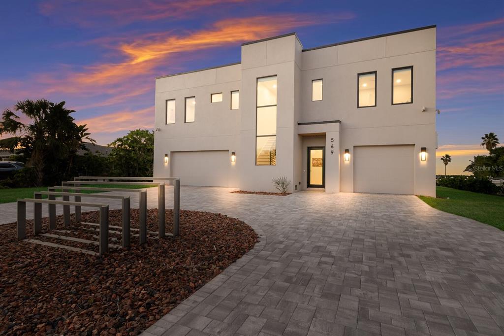 569 Rountree Drive Longboat Key, FL 34228 - Photo 1 of 69 Gallery Image 1