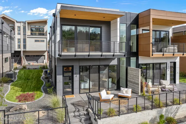 $1,250,000 | 2484 North Atlas Road, Coeur D'Alene, ID 83814