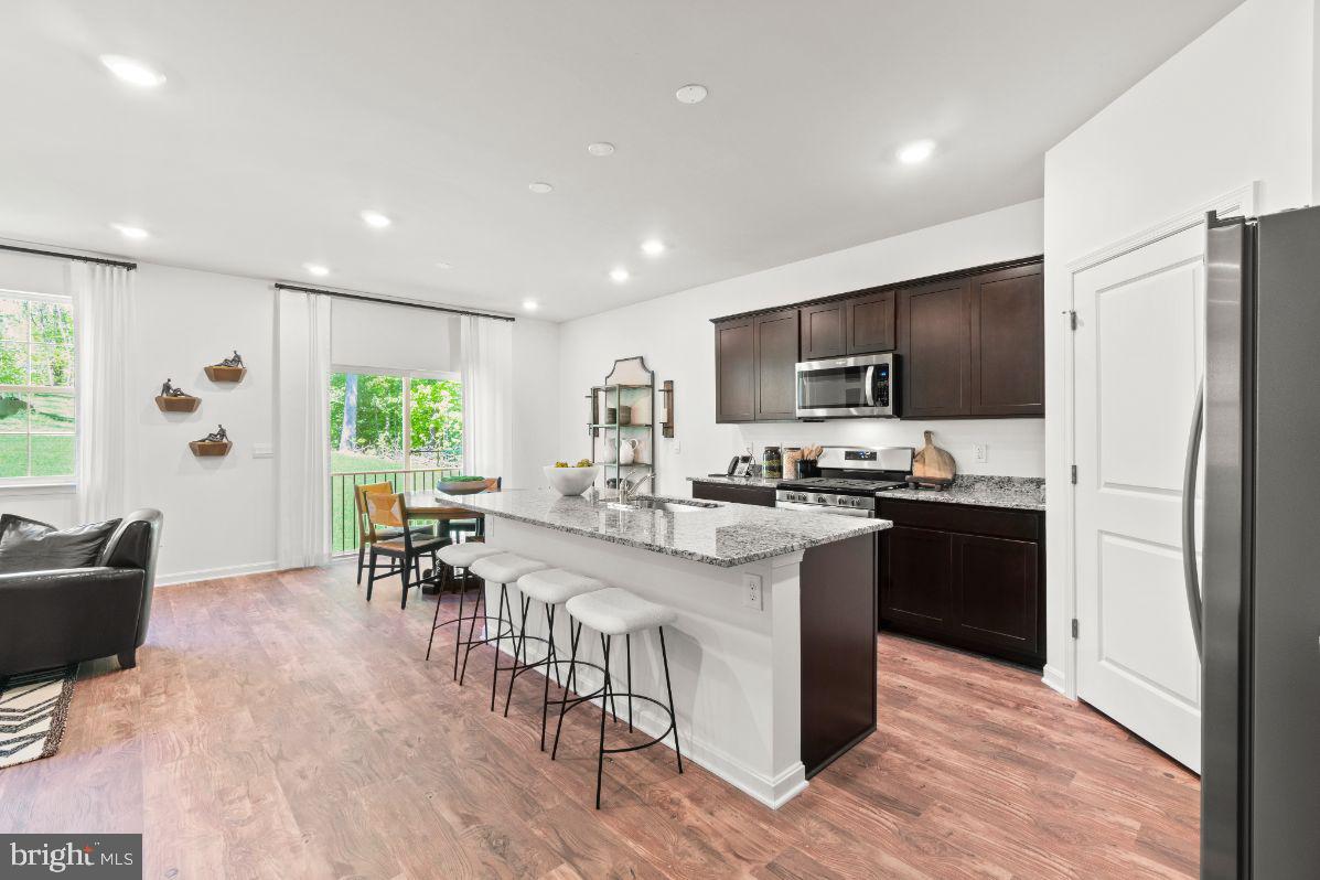 131 Pinewood Road Fredericksburg, VA 22405 - Photo 3 of 39