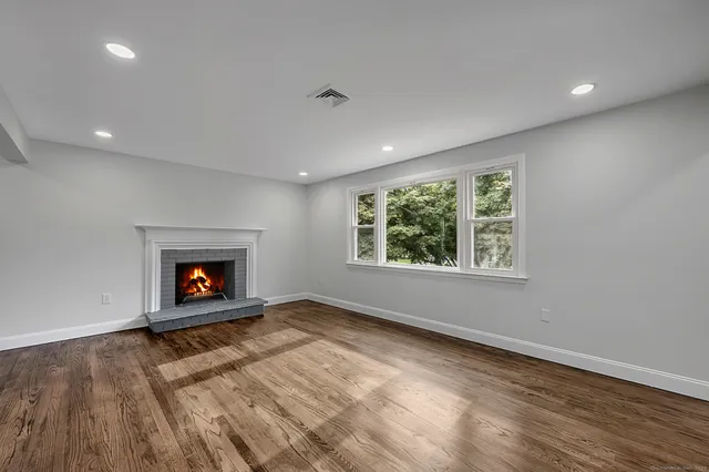 $449,900 | 85 Elmwood Drive, Meriden, CT 06450