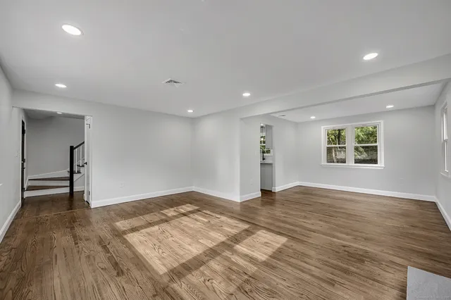 $449,900 | 85 Elmwood Drive, Meriden, CT 06450