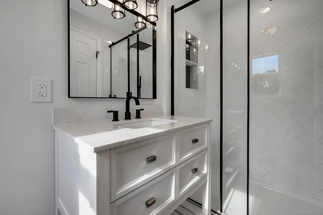 $449,900 | 85 Elmwood Drive, Meriden, CT 06450