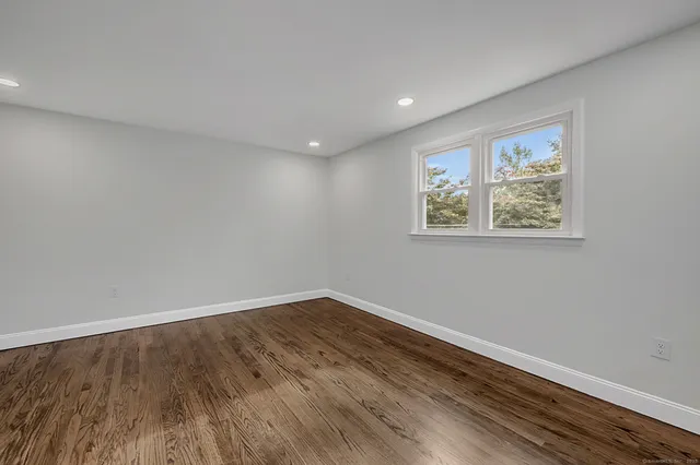 $449,900 | 85 Elmwood Drive, Meriden, CT 06450