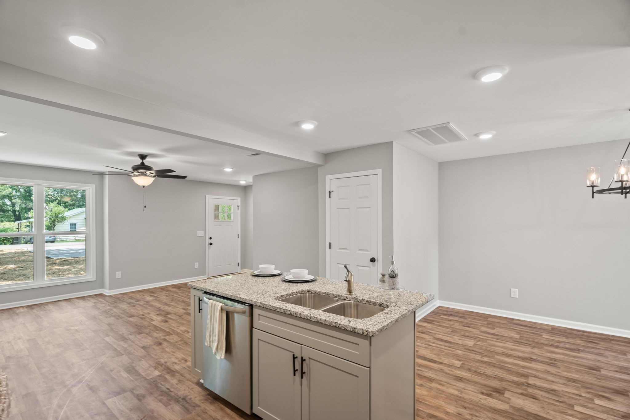 606 Smith Street Springfield, TN 37172 - Photo 12 of 25 Gallery Image 12