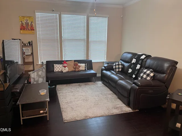 $1,995 | 355 Michigan Avenue, Cary, NC 27519