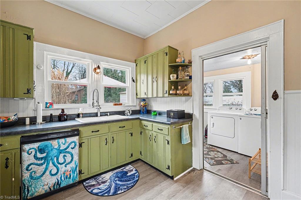 403 West Center Street Lexington, NC 27292 - Photo 19 of 46