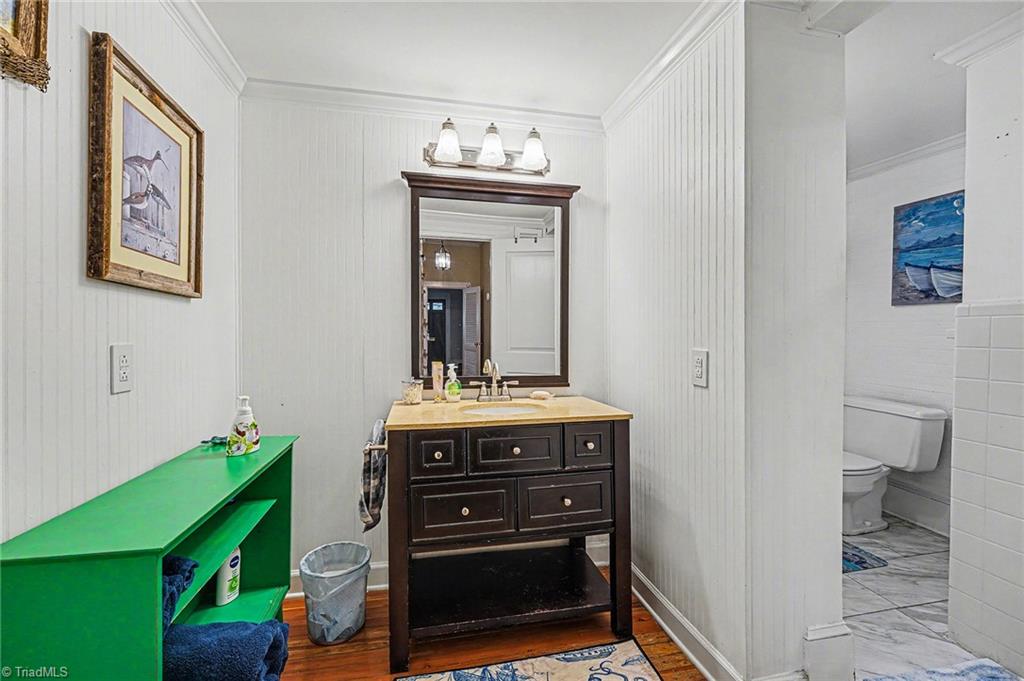 403 West Center Street Lexington, NC 27292 - Photo 26 of 46