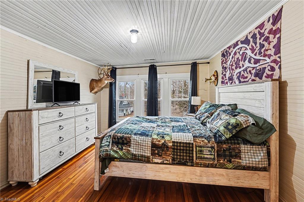 403 West Center Street Lexington, NC 27292 - Photo 28 of 46